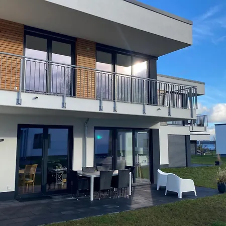 Hangar 19 Seebrise * Schwerin (Mecklenburg-Vorpommern)